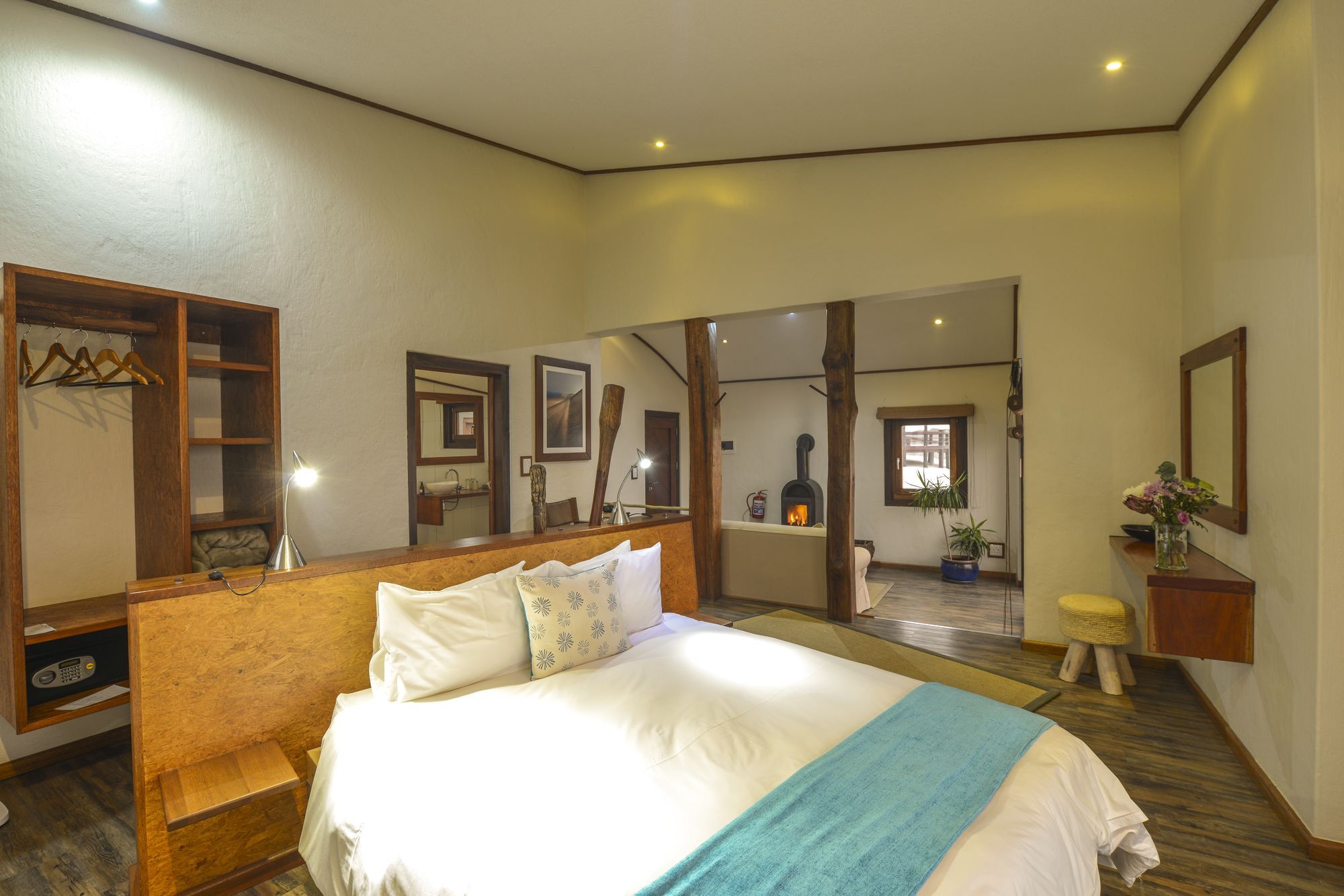 Desert Breeze Lodge Swakopmund Ngoại thất bức ảnh